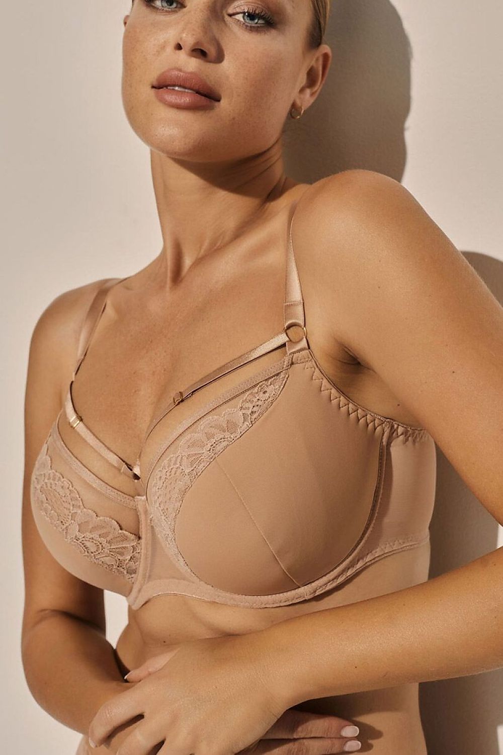  Semi-soft model 227483 Kinga 